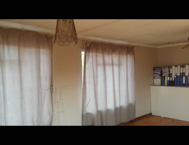 3 BEDROOM HOUSE SOLD IN ELDORETTE